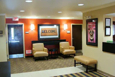 Photo 2 - Extended Stay America Suites - Elizabeth - Newark Airport