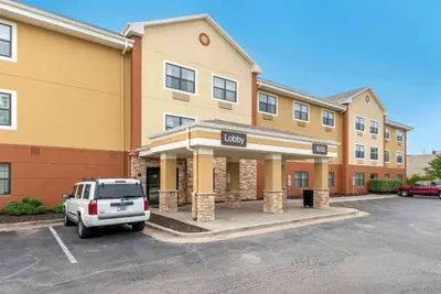 Photo 3 - Extended Stay America Suites - Bloomington - Normal