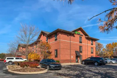 Photo 3 - Extended Stay America Select Suites - Rockford - State Street