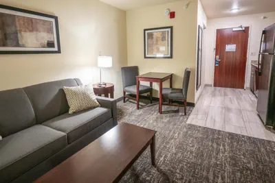 Photo 4 - Cobblestone Hotel & Suites - Lamar