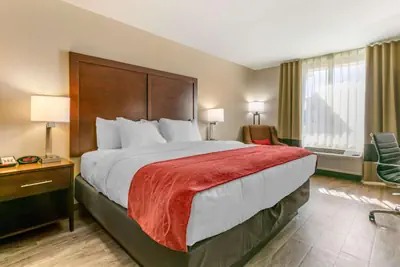 Photo 5 - Comfort Inn & Suites Van Buren - Fort Smith