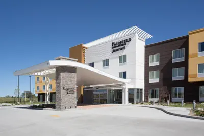 Photo 4 - Fairfield Inn & Suites by Marriott Burlington