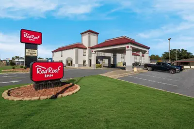 Photo 2 - Red Roof Inn Washington, NC