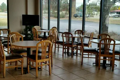 Photo 3 - Days Inn by Wyndham St George