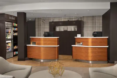Photo 3 - Courtyard by Marriott Dothan
