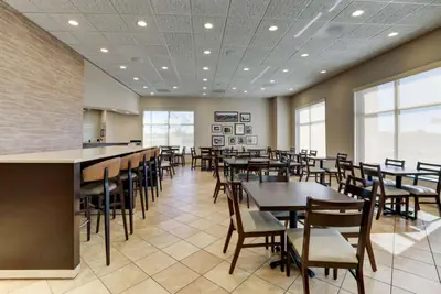 Photo 3 - Drury Inn & Suites Independence Kansas City