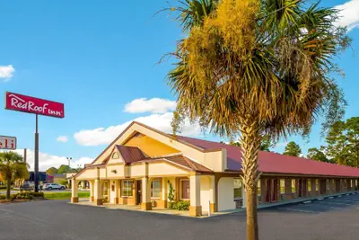 Photo 2 - Red Roof Inn Santee