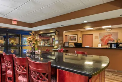 Photo 4 - Best Western North Edge Inn