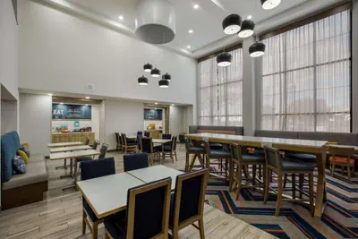 Photo 5 - Hampton Inn Linden