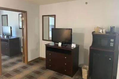 Photo 4 - Baymont by Wyndham Danville IL