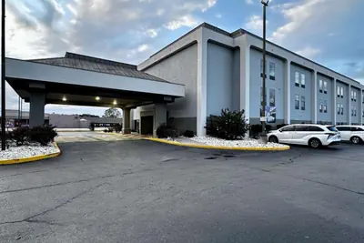 Photo 2 - Motel 6-Pine Bluff, AR
