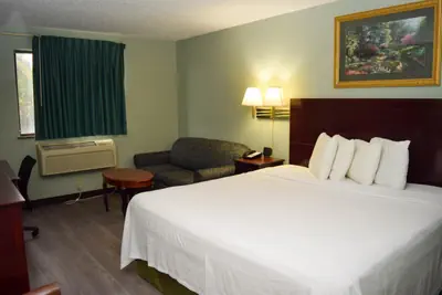 Photo 5 - Corning Inn