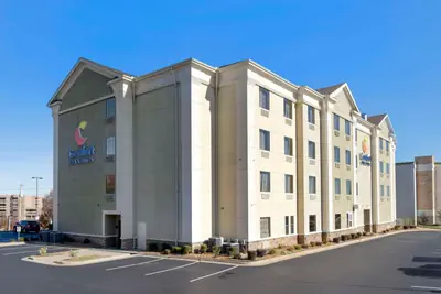 Photo 2 - Comfort Inn & Suites North Little Rock McCain Mall