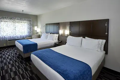 Photo 2 - Holiday Inn Express & Suites Birmingham South - Pelham by IHG