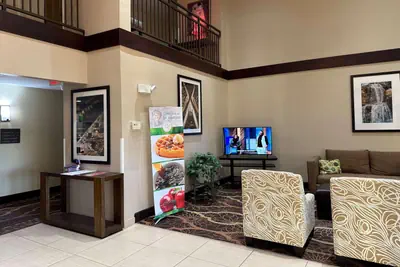 Photo 4 - Quality Inn Perryville I-55