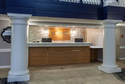 Photo 3 - AmericInn by Wyndham Peoria