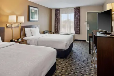 Photo 4 - Quality Inn Kingsland