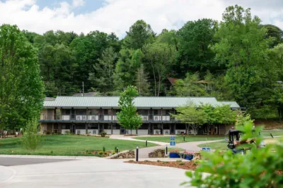 Photo 4 - Waynesville Inn and Golf Club, Tapestry Collection by Hilton