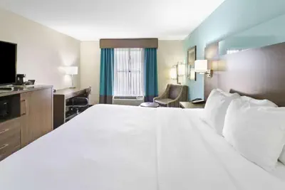 Photo 5 - Comfort Inn Dunn near I-95