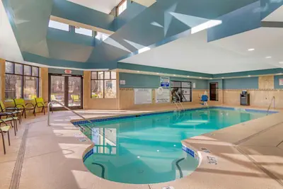 Photo 3 - Best Western Plus Fairburn Atlanta Southwest