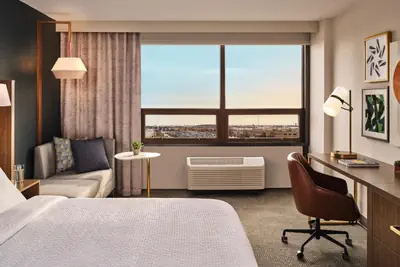 Photo 4 - Staybridge Suites Chicago O'Hare - Rosemont by IHG