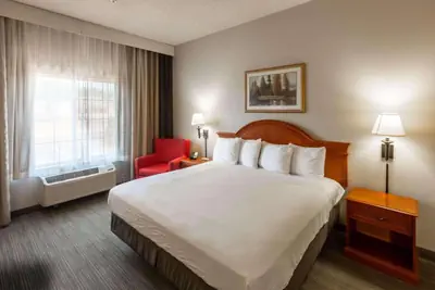 Photo 2 - Country Inn & Suites by Radisson, El Dorado, AR