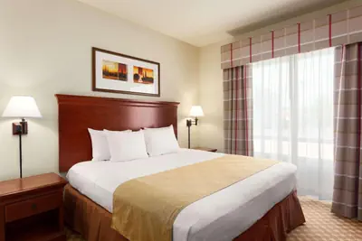 Photo 2 - Country Inn & Suites by Radisson, Tifton, GA