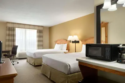 Photo 3 - Country Inn & Suites by Radisson, Grinnell, IA