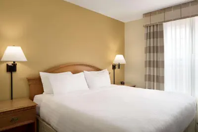 Photo 4 - Country Inn & Suites by Radisson, Grinnell, IA