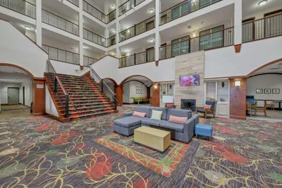 Photo 3 - Country Inn & Suites by Radisson, Braselton, GA