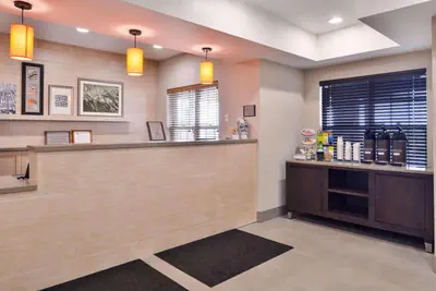 Photo 4 - Country Inn & Suites by Radisson, Tinley Park, IL