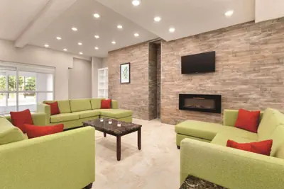 Photo 4 - Country Inn & Suites by Radisson, Greensboro, NC