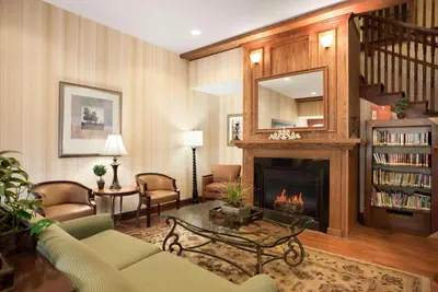 Photo 2 - Country Inn & Suites by Radisson, Ithaca, NY
