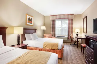 Photo 4 - Country Inn & Suites by Radisson, Ithaca, NY