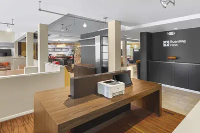 Photo 2 - Super 8 by Wyndham Dallas Love Field Airport