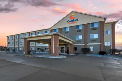 Photo 3 - Comfort Suites Normal University area