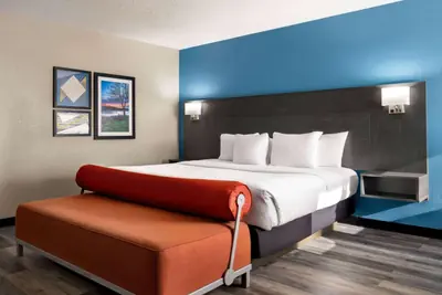 Photo 4 - La Quinta by Wyndham Chicago Tinley Park