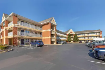 Photo 2 - Extended Stay America Suites - St Louis - Westport - E Lackland Rd