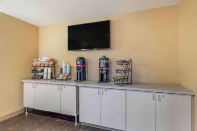 Photo 5 - Extended Stay America Suites - Chicago - Lombard - Yorktown Center
