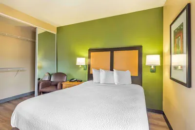 Photo 5 - Extended Stay America Select Suites - Chicago - Lombard - Oakbrook