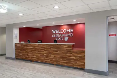 Photo 5 - Hampton Inn Fayetteville