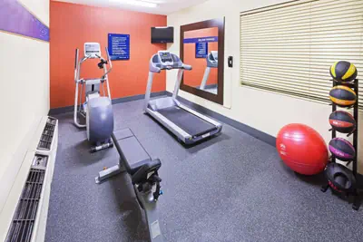 Photo 3 - Hampton Inn Jonesboro