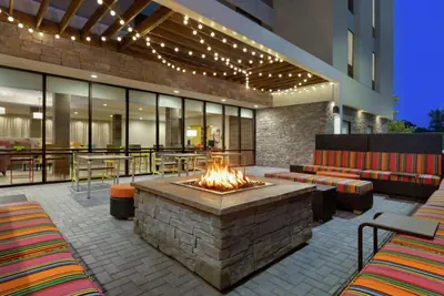Photo 3 - Home2 Suites by Hilton New Brunswick, NJ