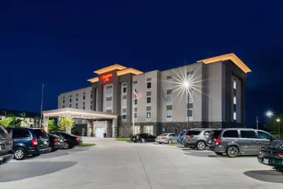 Photo 2 - Hampton Inn Emporia, KS
