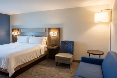 Photo 5 - Holiday Inn Express & Suites Sioux City-South by IHG