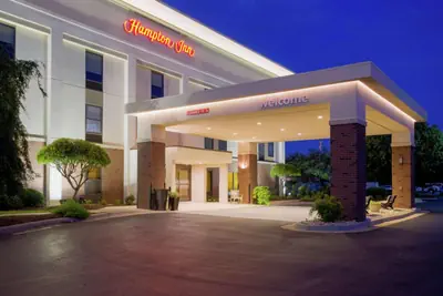 Photo 2 - Hampton Inn Edenton