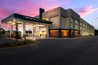 Photo 2 - Hampton Inn Gadsden