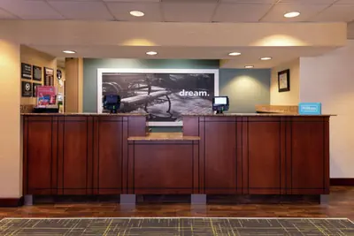 Photo 5 - Hampton Inn Greensboro Airport