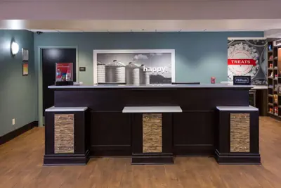 Photo 4 - Hampton Inn and Suites Jamestown
