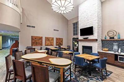 Photo 5 - Homewood Suites by Hilton Greensboro